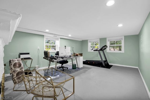 201 Little Falls Rd, Cedar Grove Twp., NJ 07009
