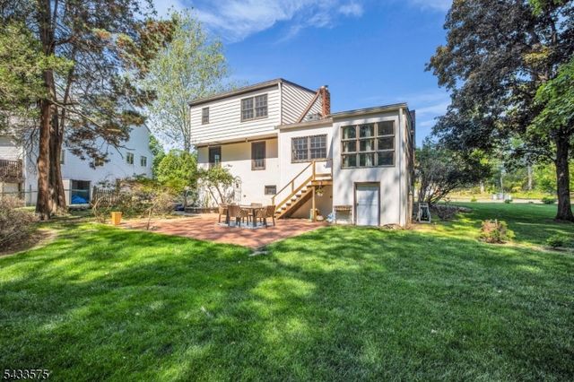 201 Little Falls Rd, Cedar Grove Twp., NJ 07009