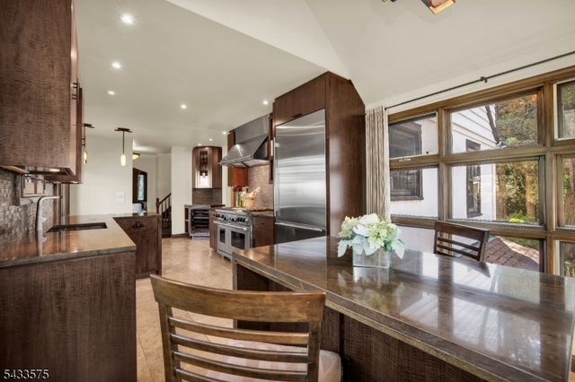201 Little Falls Rd, Cedar Grove Twp., NJ 07009