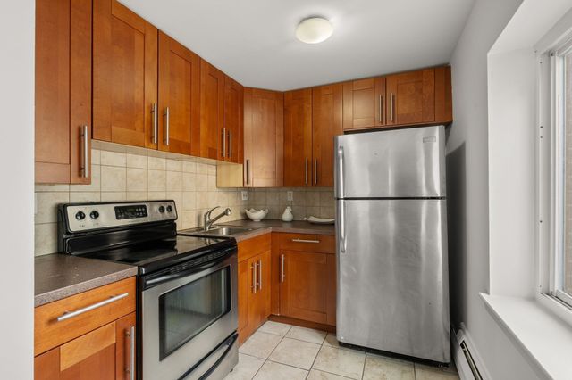 133 Beaconsfield Rd 23, Brookline, MA 02445