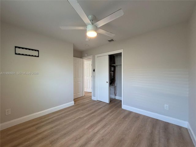 7571 Eaton St, Hollywood, FL 33024