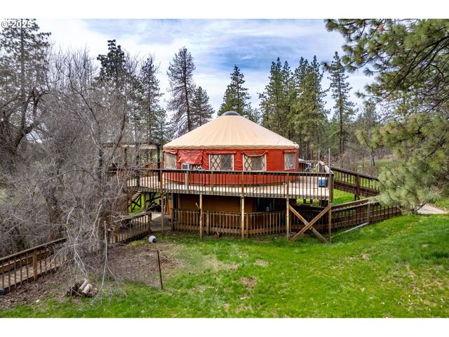 959 ZELINSKI Rd, Goldendale, WA 98620