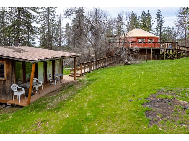 959 ZELINSKI Rd, Goldendale, WA 98620