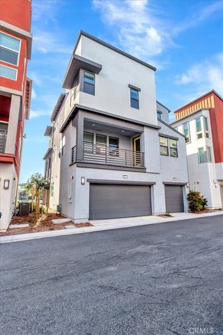 137 Mirth, Irvine, CA 92618