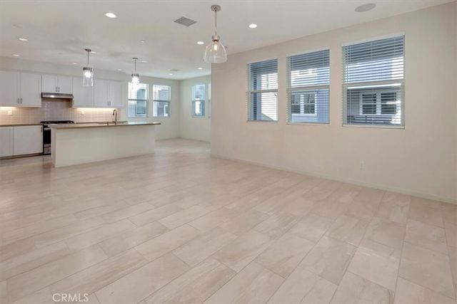 137 Mirth, Irvine, CA 92618