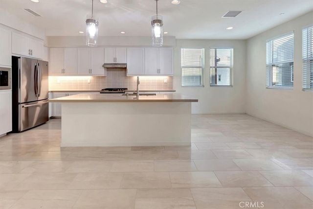 137 Mirth, Irvine, CA 92618