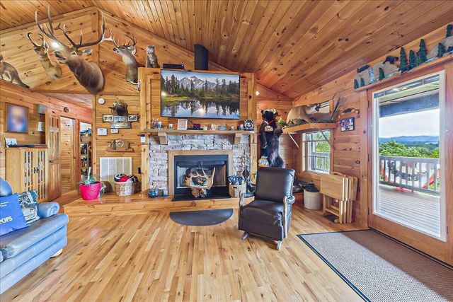 810 Belltown Road, Tellico Plains, TN 37385