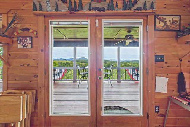 810 Belltown Road, Tellico Plains, TN 37385