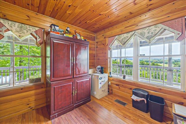 810 Belltown Road, Tellico Plains, TN 37385