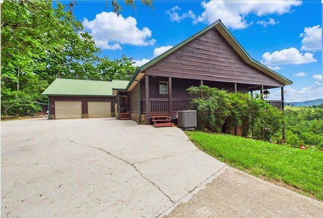 810 Belltown Road, Tellico Plains, TN 37385