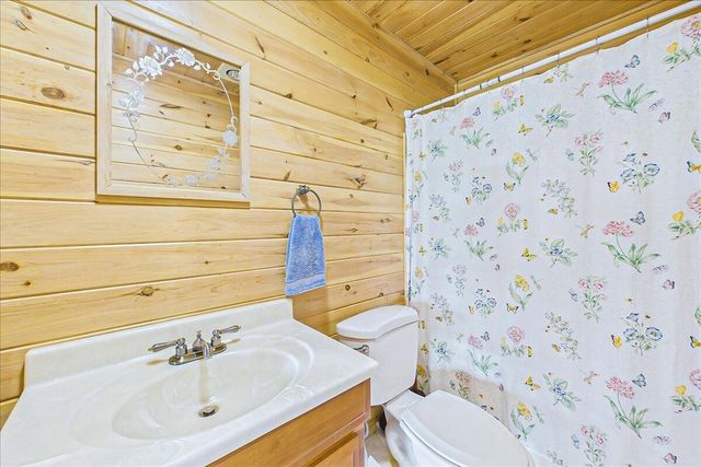 810 Belltown Road, Tellico Plains, TN 37385