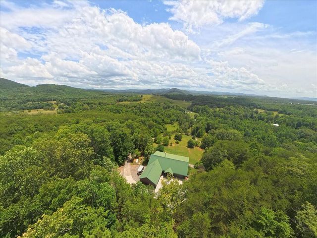 810 Belltown Road, Tellico Plains, TN 37385