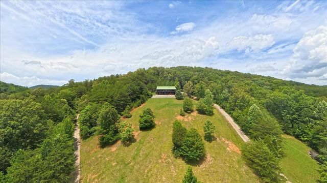 810 Belltown Road, Tellico Plains, TN 37385