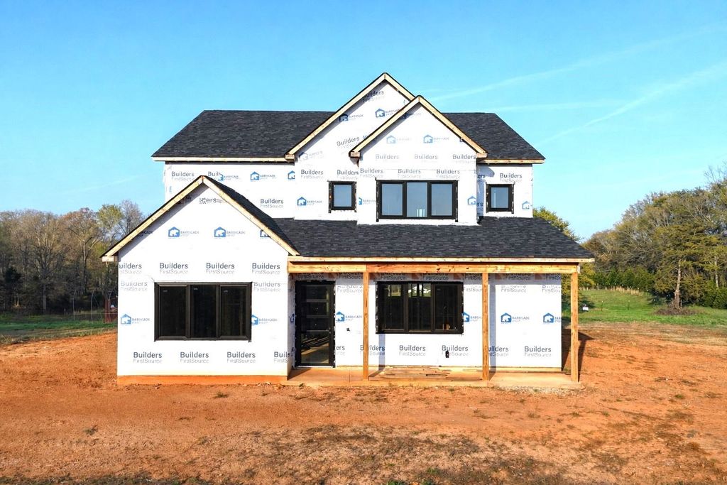 1080 McSwain Street, Chesnee, SC 29323