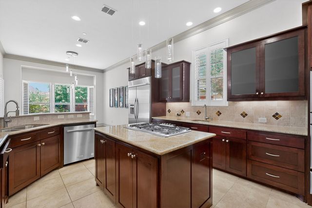 4250 Glenhurst Lane, Frisco, TX 75033