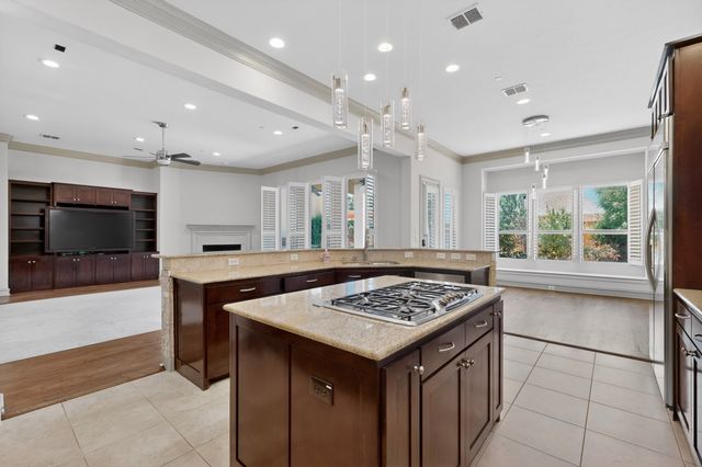 4250 Glenhurst Lane, Frisco, TX 75033