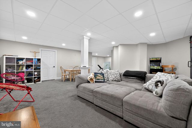 1101 JEFFERSON LN, Huntingdon Valley, PA 19006