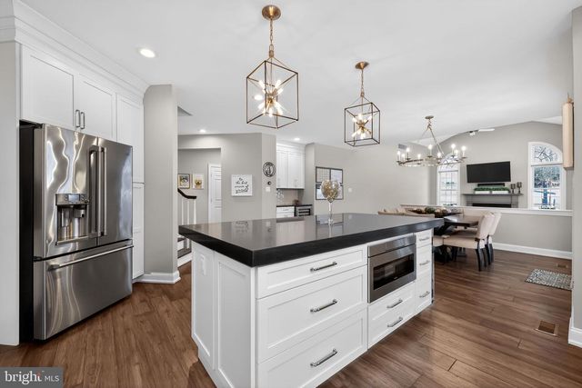 1101 JEFFERSON LN, Huntingdon Valley, PA 19006