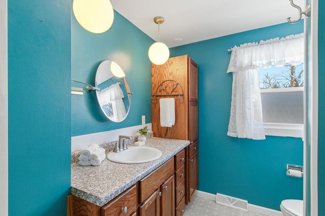 N2493 Kunz Road, Fort Atkinson, WI 53538