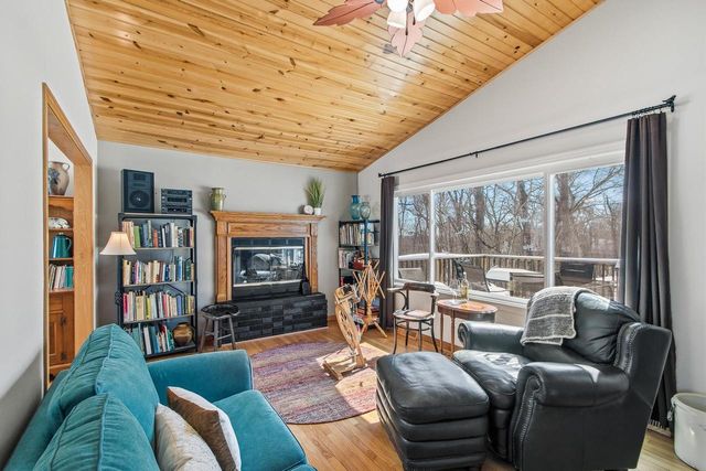 N2493 Kunz Road, Fort Atkinson, WI 53538