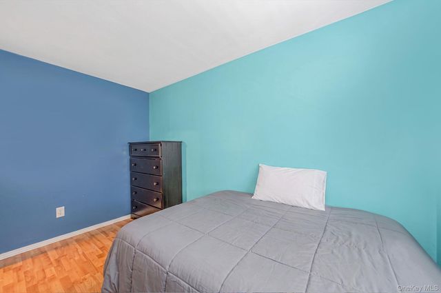 38 W 1st Street, Lake Ronkonkoma, NY 11779