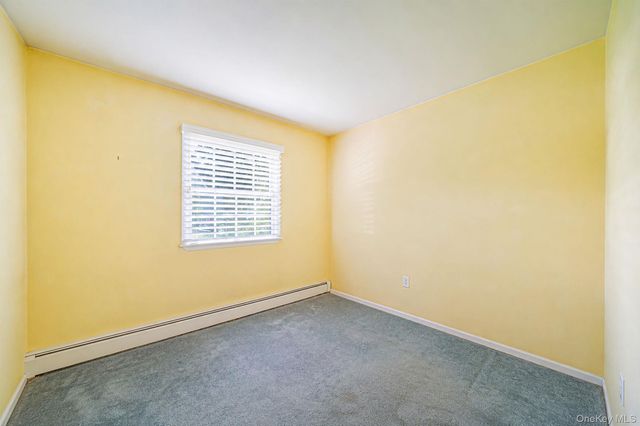 38 W 1st Street, Lake Ronkonkoma, NY 11779
