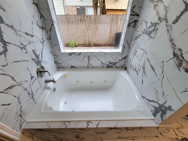 13522 Ryanwood Drive, Houston, TX 77065