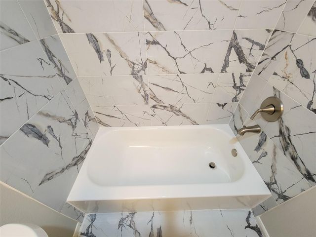 13522 Ryanwood Drive, Houston, TX 77065