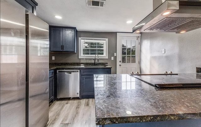 3914 Spring Avenue, Dallas, TX 75210