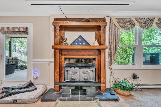 4189 Toddsbury DR, Vinton, VA 24179