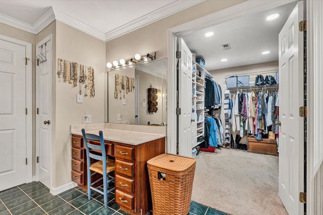 4189 Toddsbury DR, Vinton, VA 24179