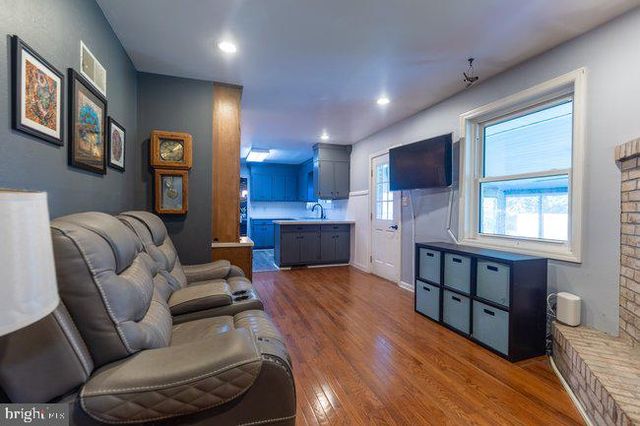 901 CYPRESS STREET, Chambersburg, PA 17201