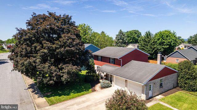 901 CYPRESS STREET, Chambersburg, PA 17201
