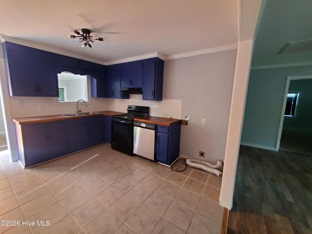 602 Briggs Street S, Wilson, NC 27893