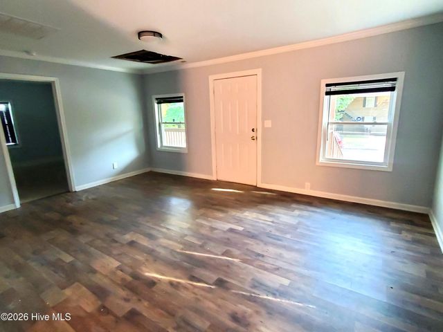 602 Briggs Street S, Wilson, NC 27893