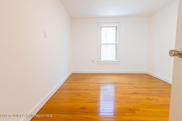 148 Esopus Creek Road, Saugerties, NY 12477