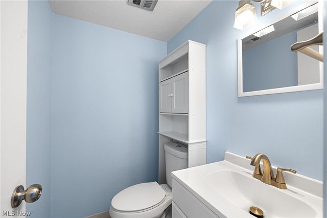 50 S Rocky River 506, Berea, OH 44017