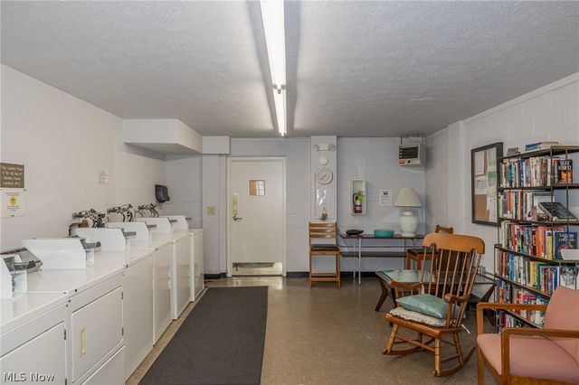 50 S Rocky River 506, Berea, OH 44017