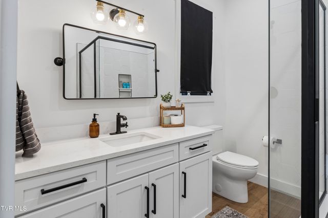 133 Wake Robin Lane, Johnson City, TN 37601