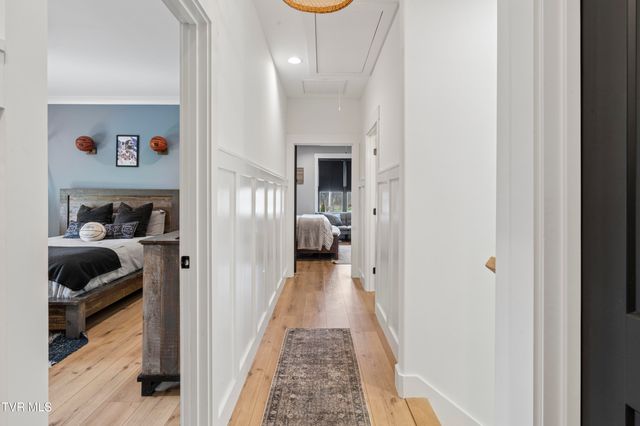 133 Wake Robin Lane, Johnson City, TN 37601