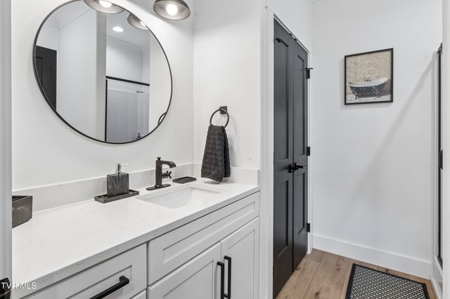 133 Wake Robin Lane, Johnson City, TN 37601