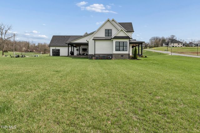 133 Wake Robin Lane, Johnson City, TN 37601