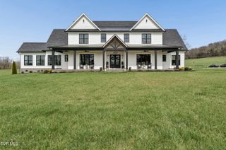 133 Wake Robin Lane, Johnson City, TN 37601