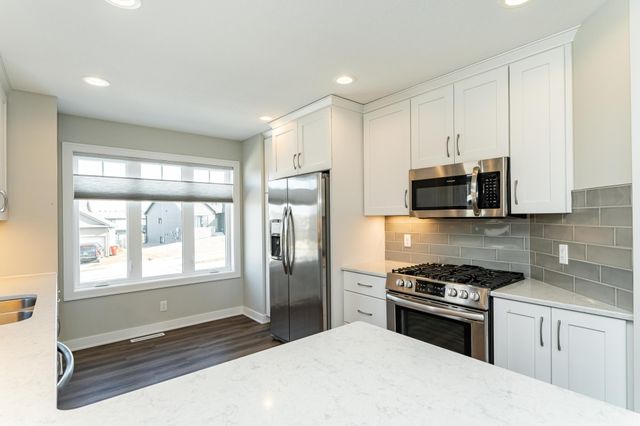 762 Towne Drive NE, Byron, MN 55920