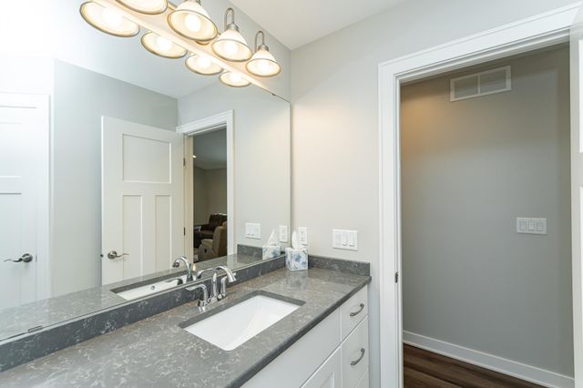 762 Towne Drive NE, Byron, MN 55920