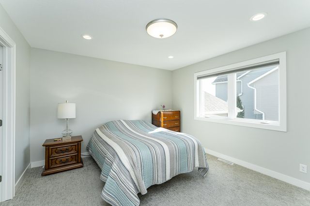 762 Towne Drive NE, Byron, MN 55920