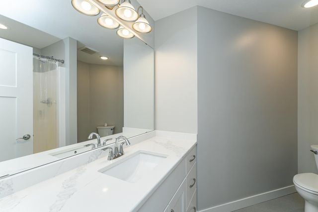 762 Towne Drive NE, Byron, MN 55920