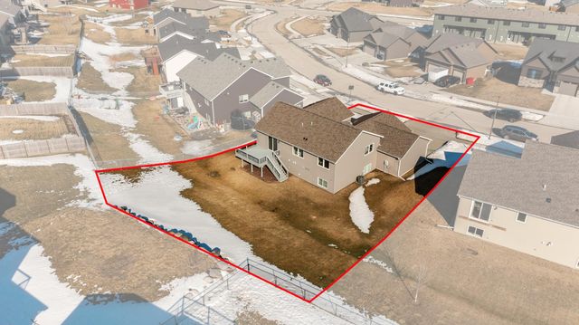 762 Towne Drive NE, Byron, MN 55920