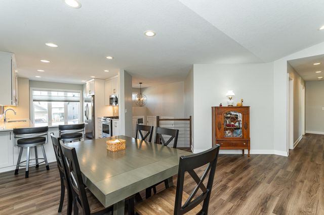 762 Towne Drive NE, Byron, MN 55920