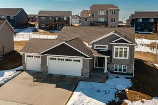762 Towne Drive NE, Byron, MN 55920